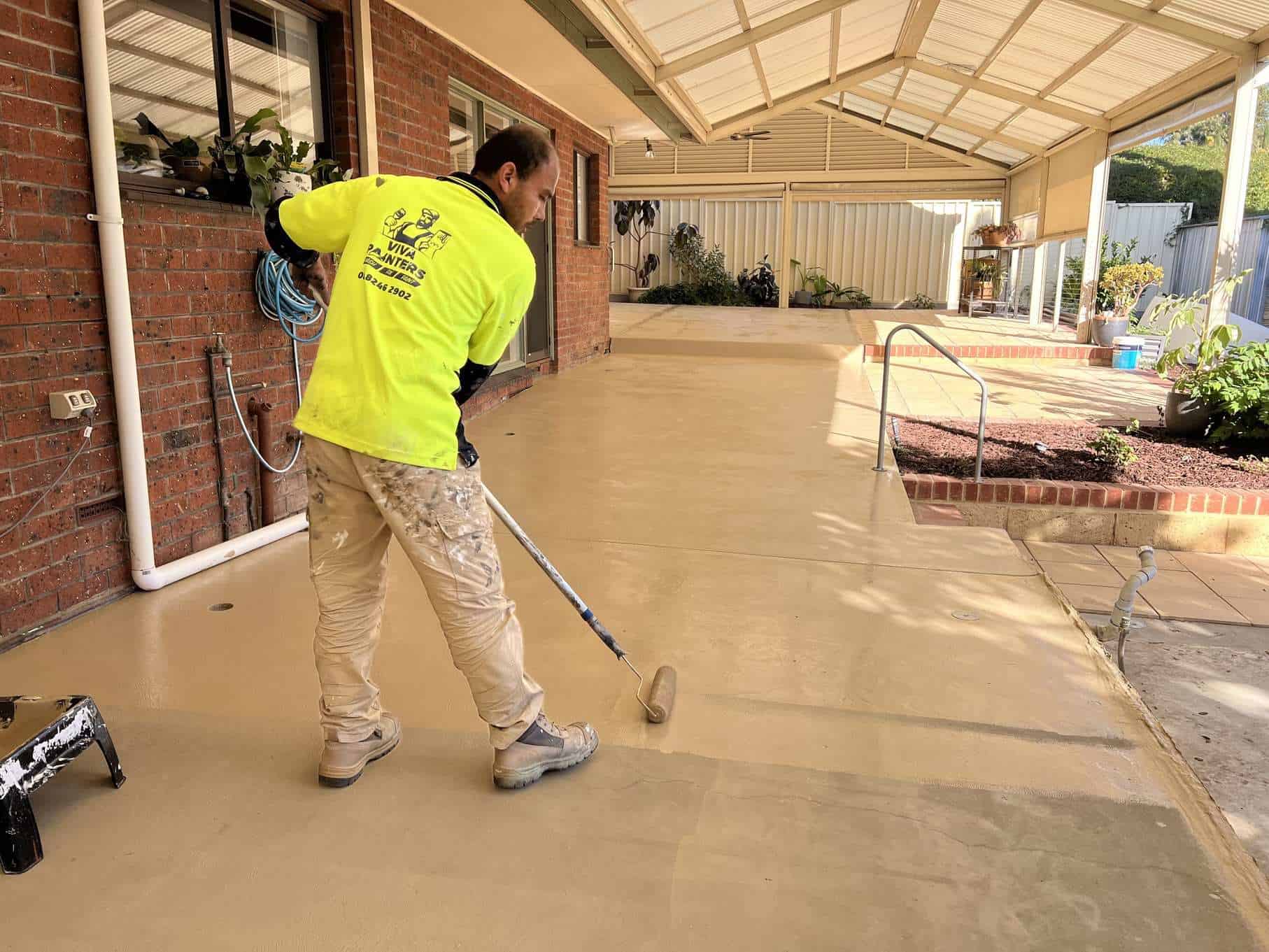 epoxy flooring installer